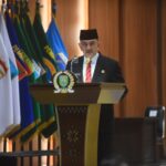 Sekda Sumsel, Edward Candra, tengah memberikan kata sambutan saat menghadiri Rapat Paripurna ke VXIII DPRD Sumsel.(Foto:J)
