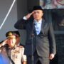 Sekda Aprizal Hasyim memimpin upacara Hardiknas (foto:ma)